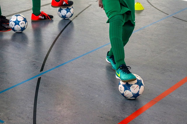 足球在一些 足球在一些